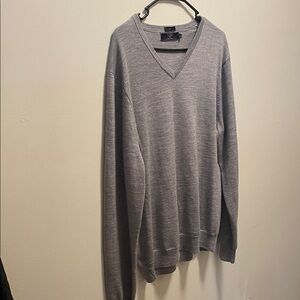 J. Crew Men's Heather Gray V-Neck Sweater